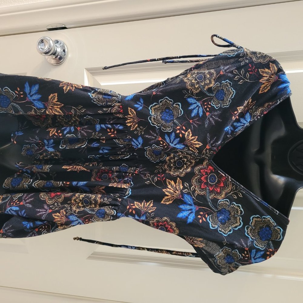 Multicolored Blouse - Picture 3 of 4